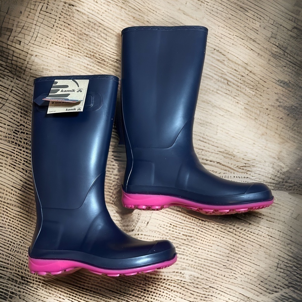 Kamik Waterproof Rain Boots NWT Sz 6 Blue Pink Women’s Tall
